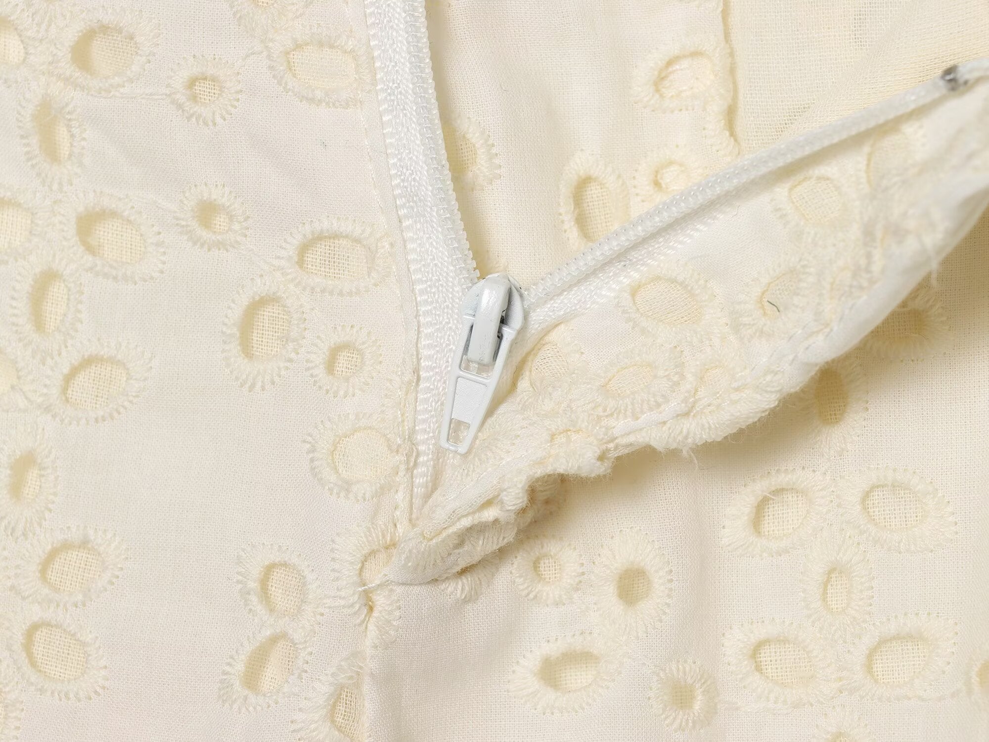 Women's hollowed out embroidered trumpet pants